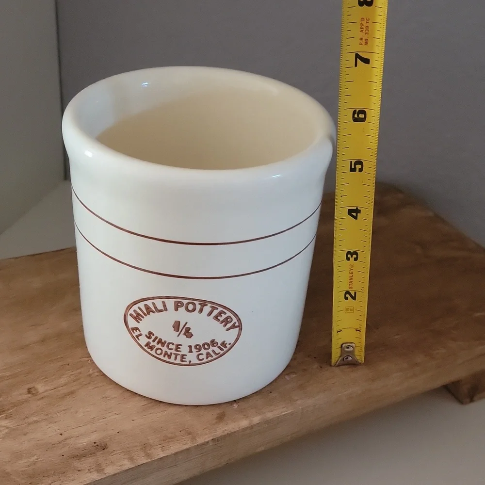 Miali Pottery - Picture 4 of 5